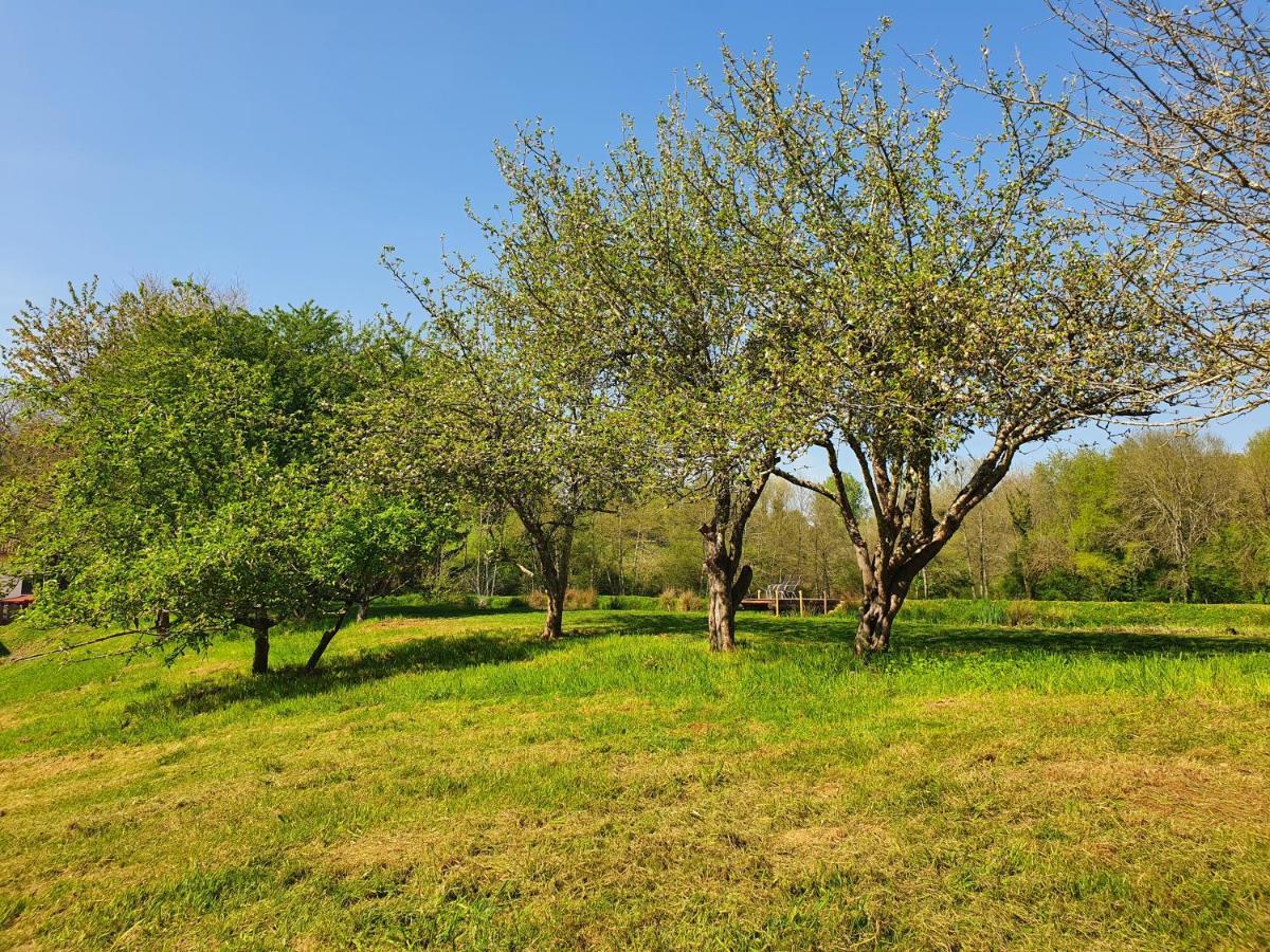 Moulin Du Pommier Glamping & Camping Saulgond Kültér fotó