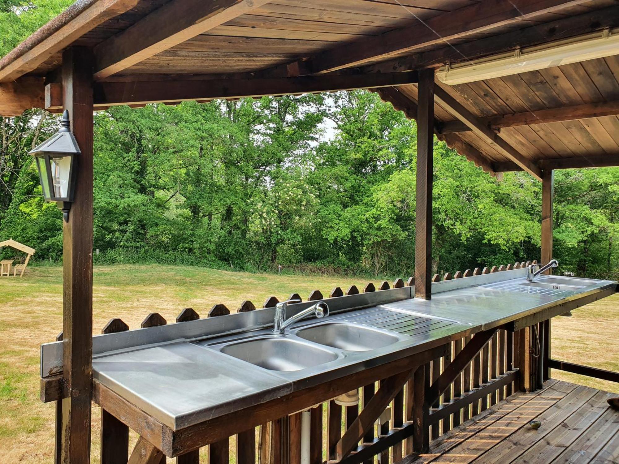 Moulin Du Pommier Glamping & Camping Saulgond Kültér fotó